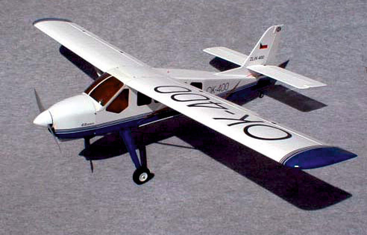 Zlín Z-400